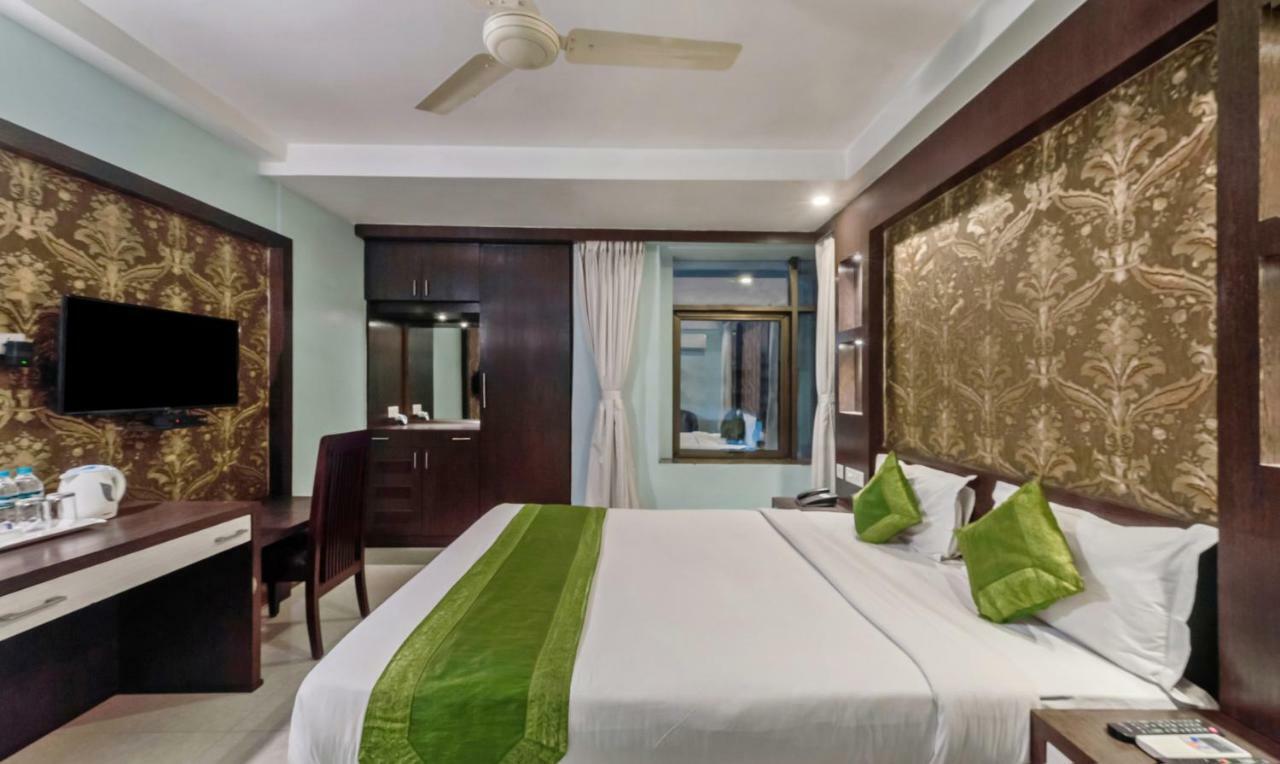 Hotel Oyo 3811 Geetanjali Regency Calcutta  Esterno foto