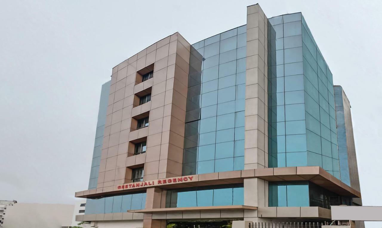Hotel Oyo 3811 Geetanjali Regency Calcutta  Esterno foto