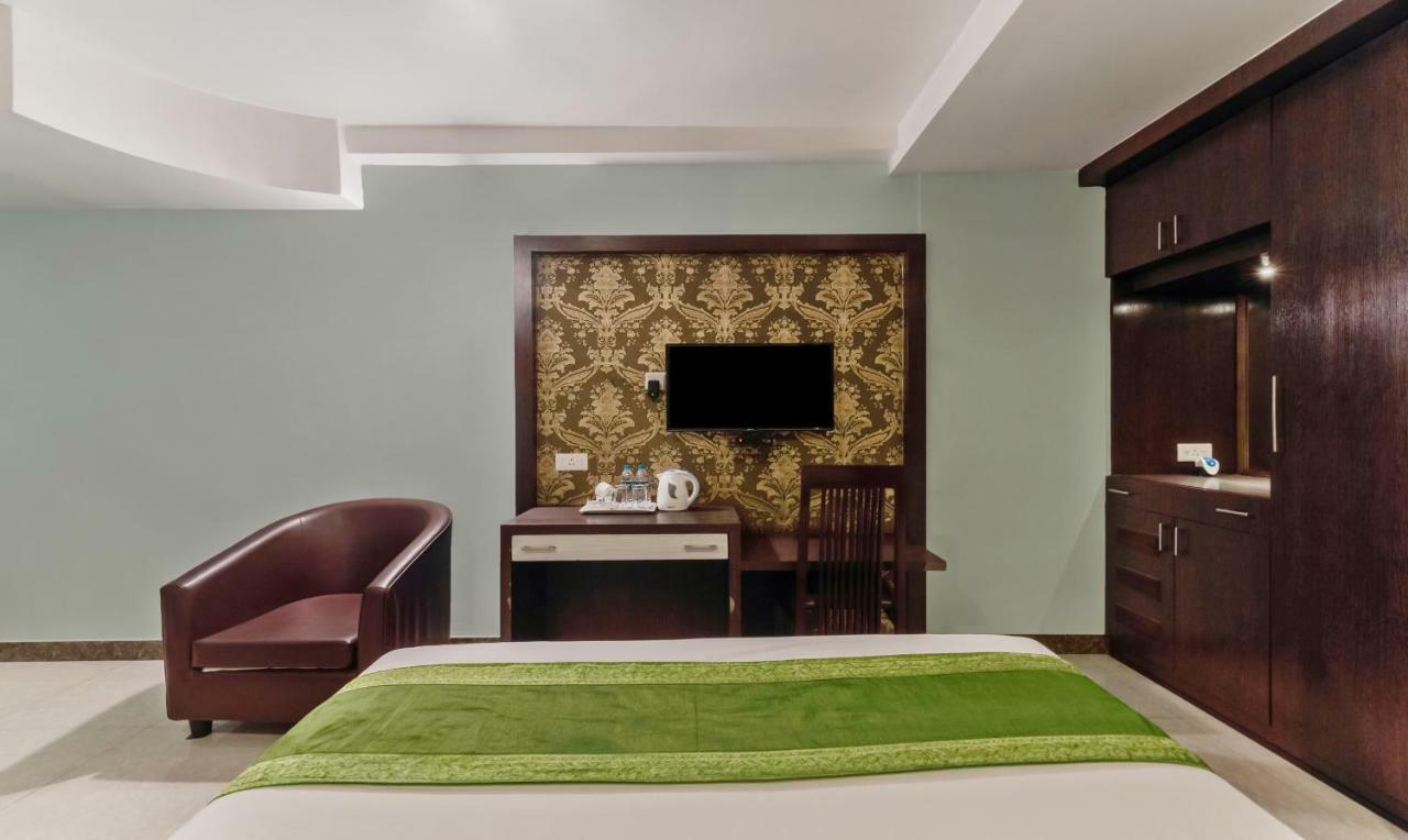 Hotel Oyo 3811 Geetanjali Regency Calcutta  Esterno foto