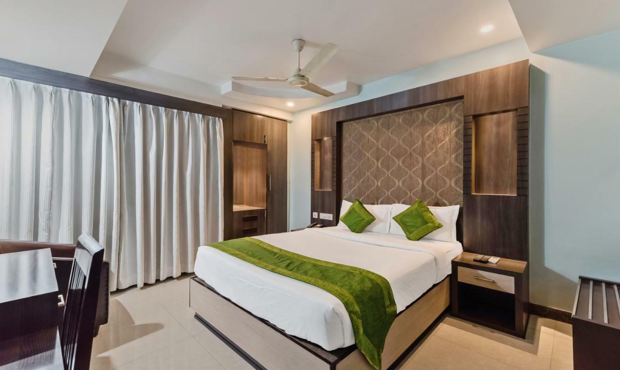 Hotel Oyo 3811 Geetanjali Regency Calcutta  Esterno foto